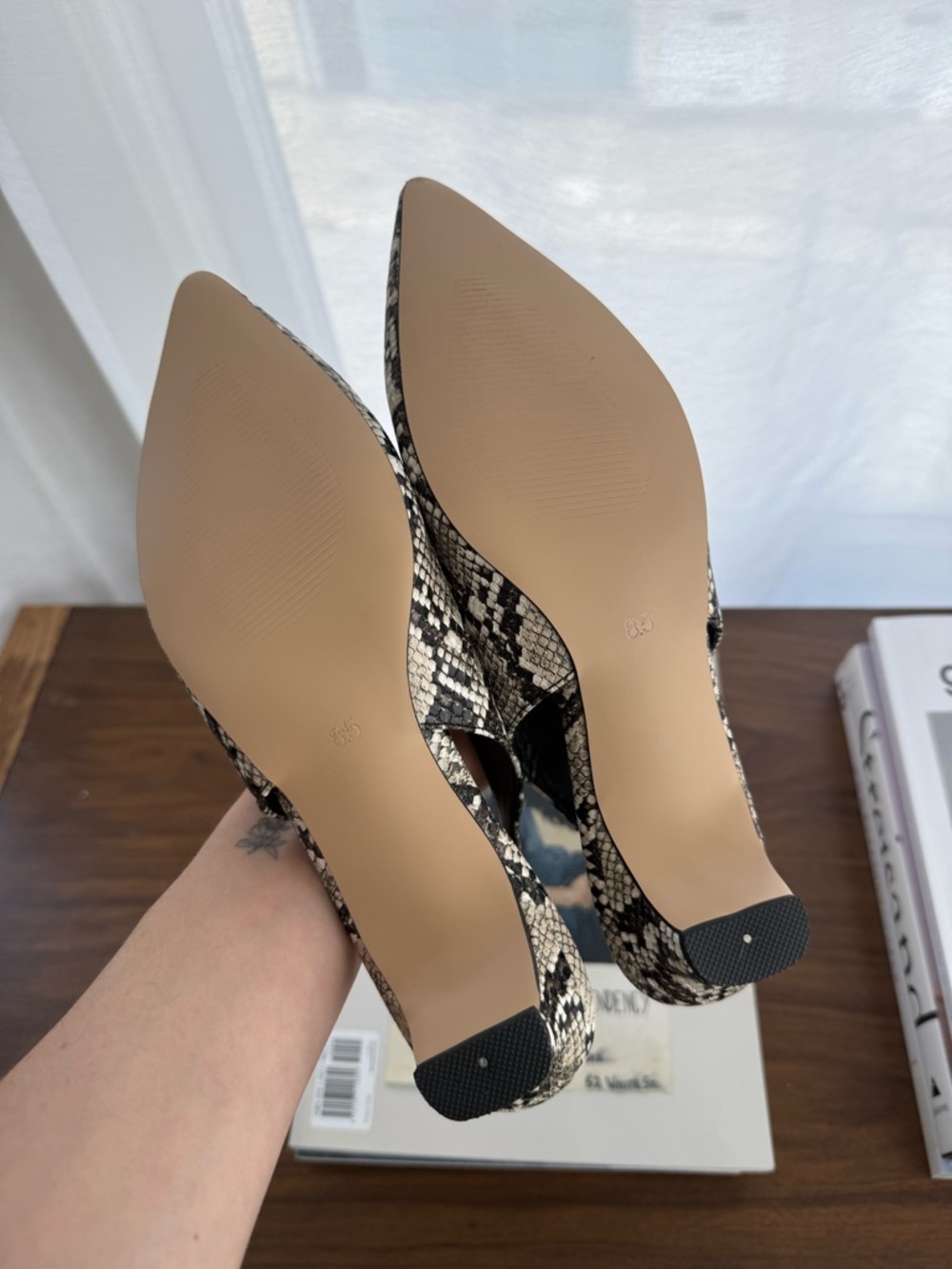 Python Print Pointed Slingbacks - Picture 4 of 4